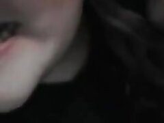 Giovane porcellina dal culo perfetto