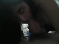 teens 18+ in College Hostel record sex video