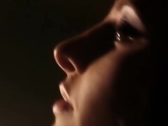 Absolutely Fabulous Indian MILF Babe