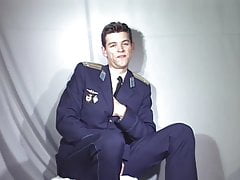 Russian military wanks his huge cock