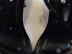 Cum on black JUMEX sandals